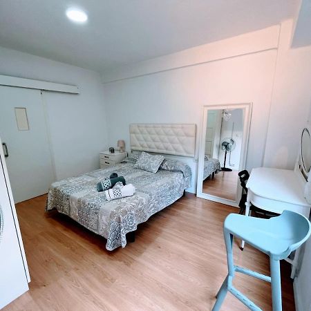 Habitación doble con salón privado Valência Exterior foto