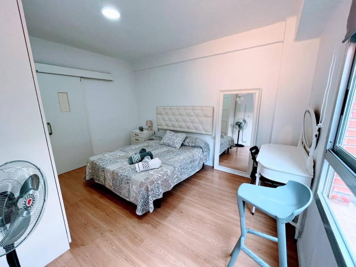 Habitación doble con salón privado Valência Exterior foto