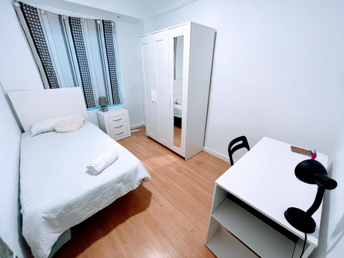Habitación doble con salón privado Valência Exterior foto